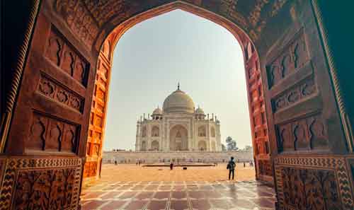 Sunrise Taj Mahal Tour From Delhi