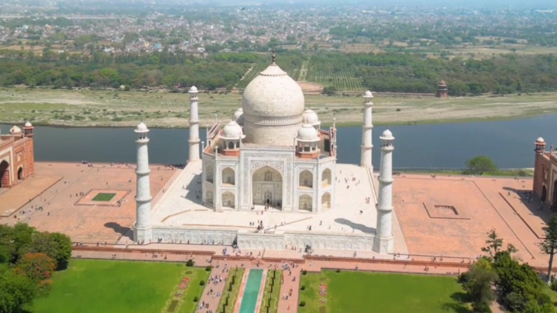 Sunrise Taj Mahal Tour From Delhi