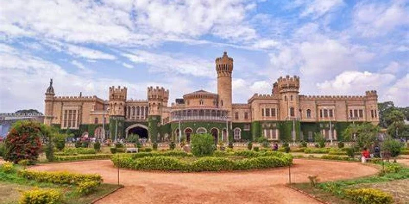 Taj Mahal Tour From Bengaluru